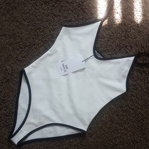 Zara white bodysuit brandnew with tags.